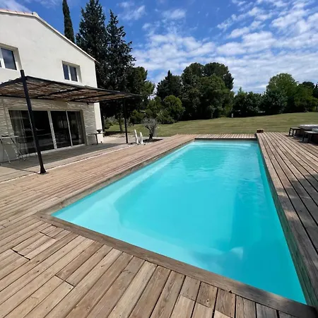 Akoa Villa *